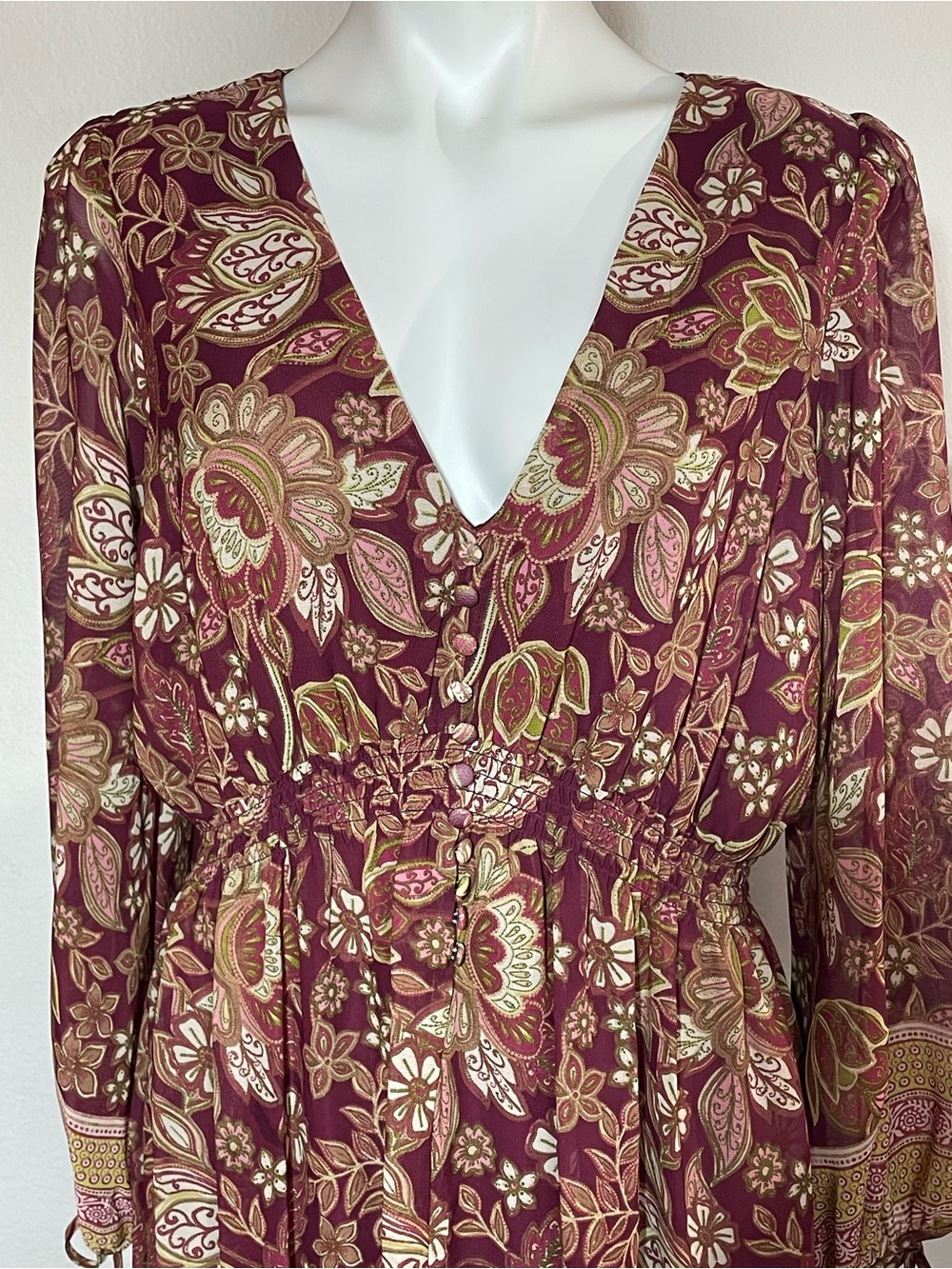 NWT Taylor Long Sleeve V-Neck Floral Ruffle Hem Dress Long Sleeve Size 14 - Picture 4 of 12